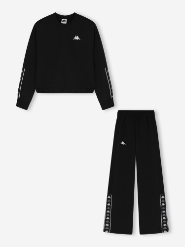 Костюм женский